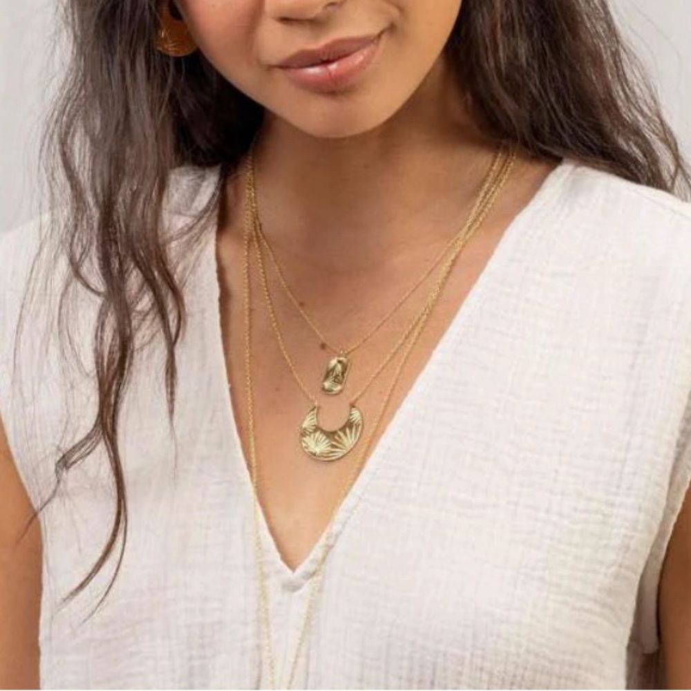 Gorjana necklace
